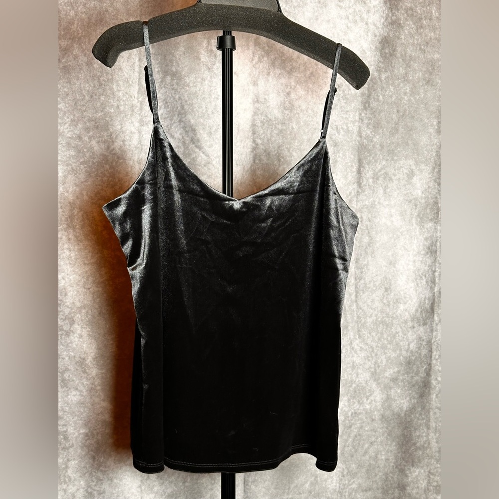 NEW WITH TAGS! BANANA REPUBLIC BLUE VELVET TANK SIZE SMALL